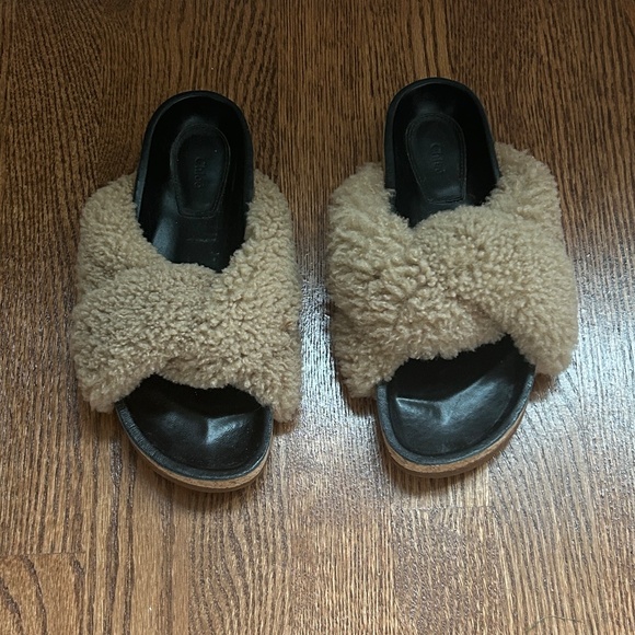 Chloe Beige Shearling Slide Slip-On Sandals - Picture 3 of 3